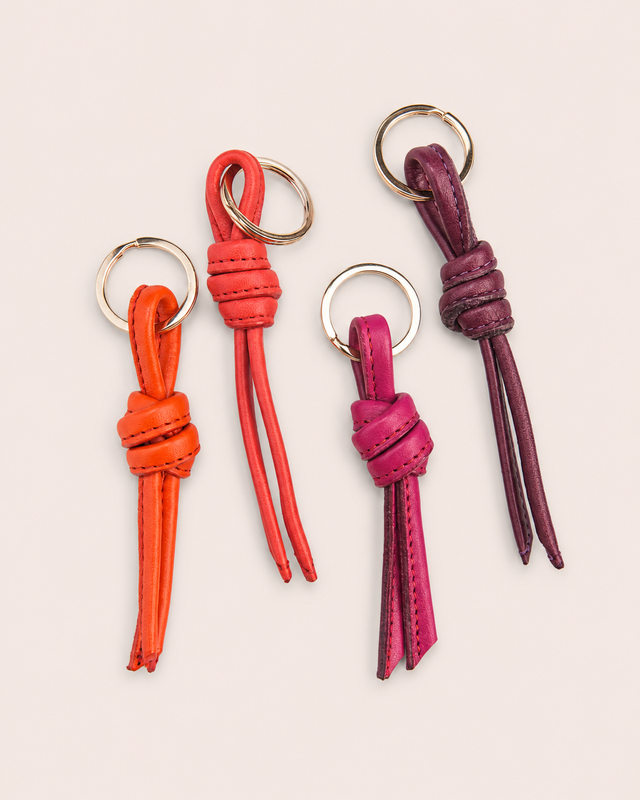 KNOT KEYCHAIN
