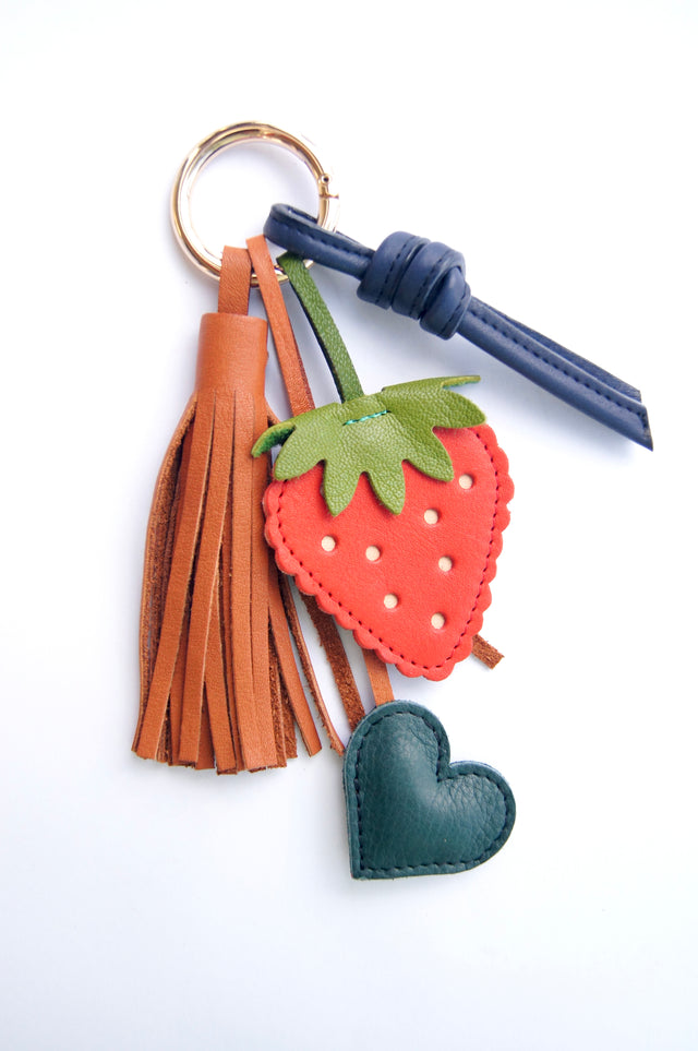 CHARM BUNDLE STRAWBERRY