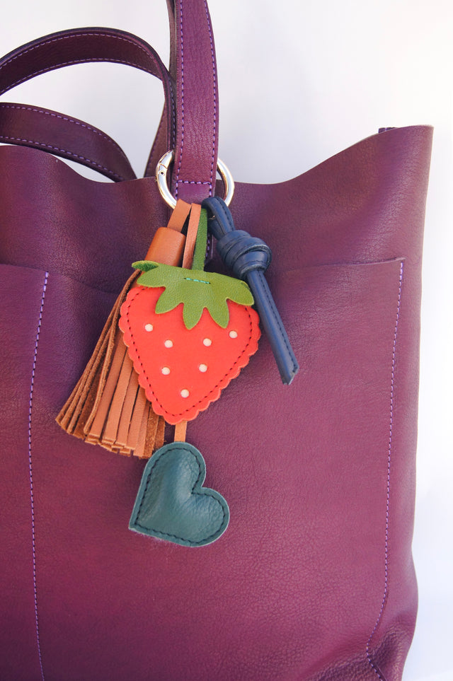 CHARM BUNDLE STRAWBERRY